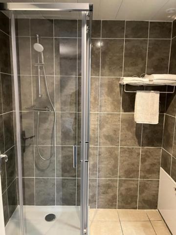 Hotel Attrap'Reves Aspres-sur-Buëch Esterno foto