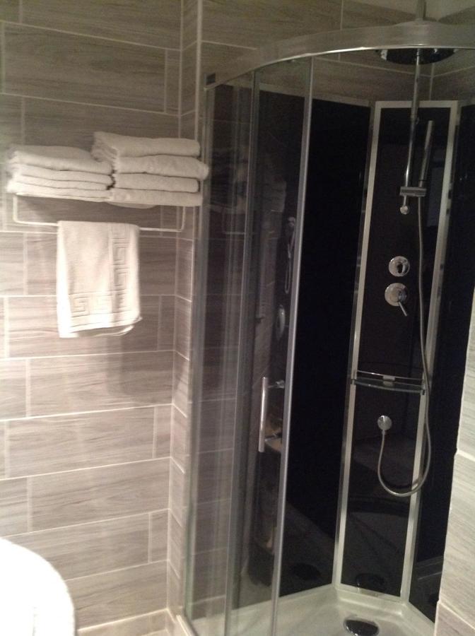 Hotel Attrap'Reves Aspres-sur-Buëch Esterno foto